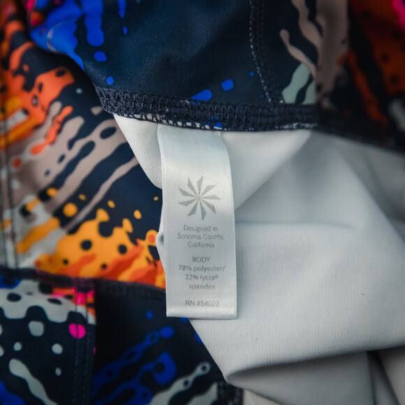 Athleta Size Large L Lava Sonar Print High Waist Pull On Capri Cropped Leggings - Picture 5 of 7